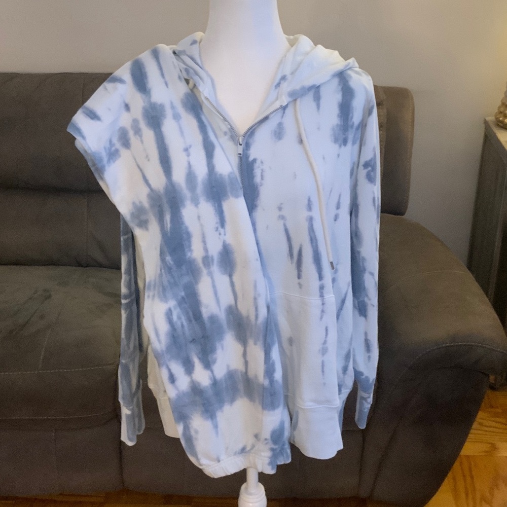 NWT GAP Blue and White Tie-Dye Hoodie and Joggers Set